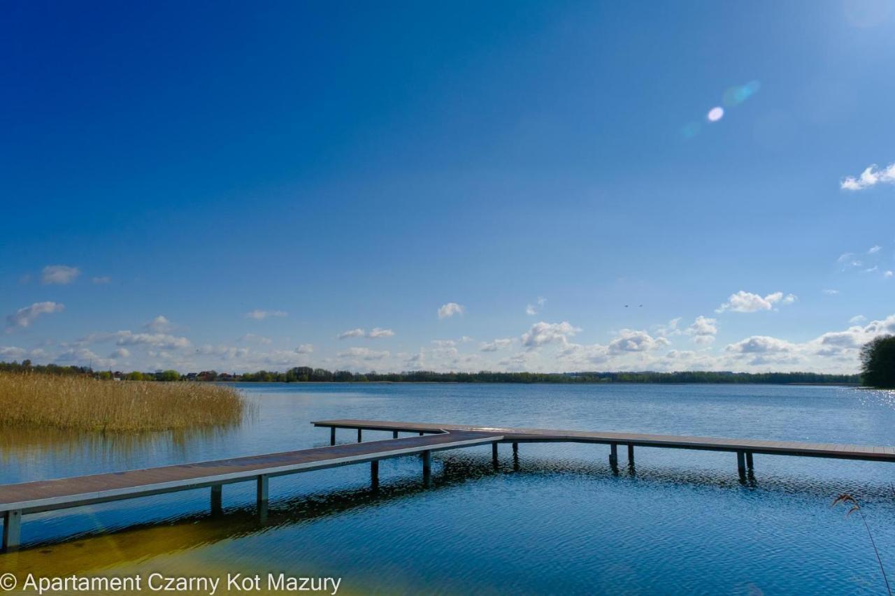 Villa Czarny Kot Mazury Dom Caloroczny Malkinie Exterior foto